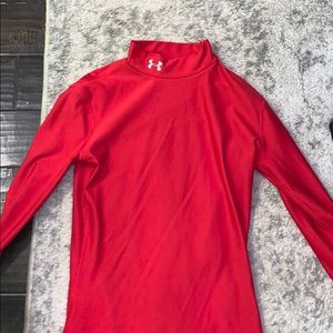 Under armour turtle neck workout shirt
